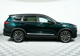 Подержанный автомобиль Chery Tiggo 8 Pro Max 2023 года (4 фото)