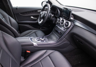 Подержанный автомобиль Mercedes-Benz GLC Coupe 2017 года (9 фото)