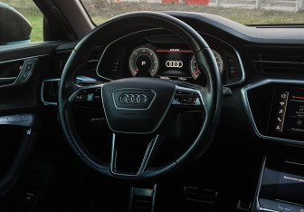 Подержанный автомобиль Audi A6 allroad 2021 года (9 фото)
