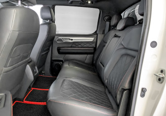 Подержанный автомобиль JAC T9 2024 года (12 фото)