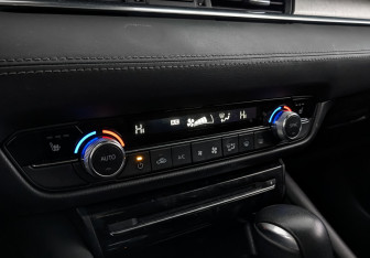 Подержанный автомобиль Mazda 6 Sedan 2019 года (26 фото)