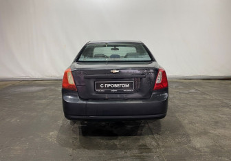 Подержанный автомобиль Chevrolet Lacetti Sedan 2011 года (5 фото)