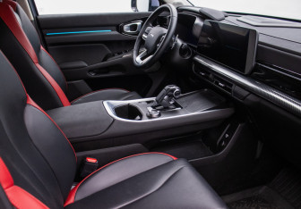 Подержанный автомобиль Haval H3 2024 года (9 фото)