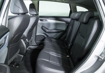 Подержанный автомобиль Haval F7 2022 года (12 фото)