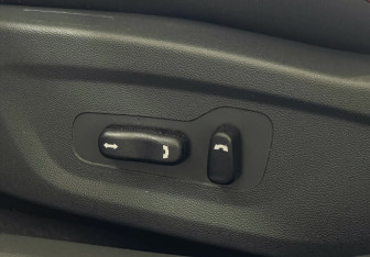 Подержанный автомобиль Changan Eado Plus 2023 года (15 фото)