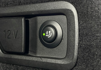 Подержанный автомобиль BMW X7 2020 года (31 фото)