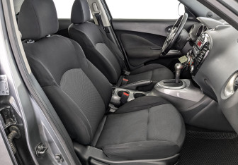 Подержанный автомобиль Nissan Juke 2014 года (24 фото)