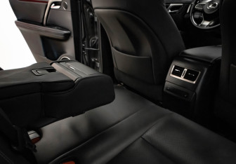 Подержанный автомобиль Lexus RX 2021 года (31 фото)