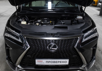 Подержанный автомобиль Lexus RX 2017 года (9 фото)