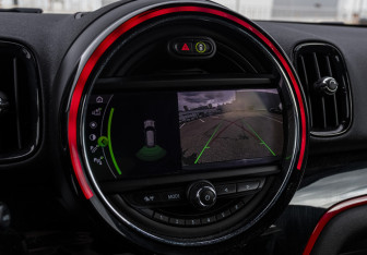 Подержанный автомобиль MINI Countryman 2020 года (4 фото)