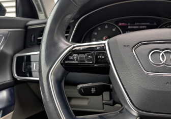 Подержанный автомобиль Audi A6 Sedan 2021 года (30 фото)