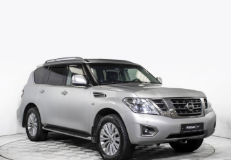 Подержанный автомобиль Nissan Patrol 2014 года (3 фото)