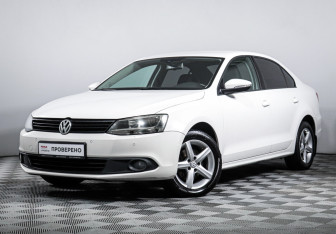 Подержанный автомобиль Volkswagen Jetta Sedan 2013 года (1 фото)