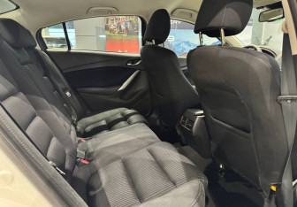 Подержанный автомобиль Mazda 6 Sedan 2012 года (12 фото)