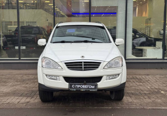 Подержанный автомобиль SsangYong Kyron 2012 года (2 фото)