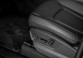 Новый Audi Q8 2025 (14 фото)