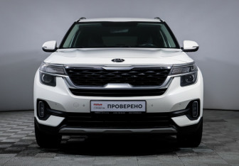 Подержанный автомобиль Kia Seltos 2020 года (2 фото)