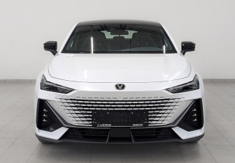 Новый Changan UNI-V 2024 (5 фото)