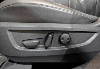 Подержанный автомобиль Infiniti QX50 2018 года (29 фото)