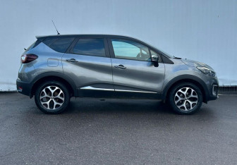Подержанный автомобиль Renault Kaptur 2017 года (4 фото)