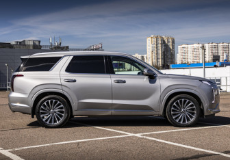 Подержанный автомобиль Hyundai Palisade 2024 года (4 фото)