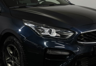 Подержанный автомобиль Kia K3 Sedan 2020 года (21 фото)