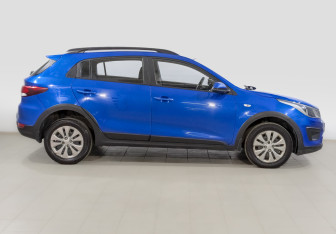 Подержанный автомобиль Kia Rio Hatchback 2019 года (4 фото)
