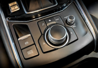 Подержанный автомобиль Mazda CX-5 2020 года (24 фото)