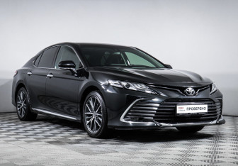 Подержанный автомобиль Toyota Camry Sedan 2023 года (3 фото)