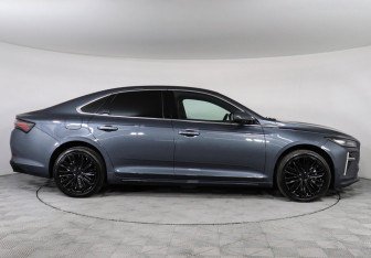 Подержанный автомобиль Geely Preface 2024 года (4 фото)