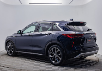Подержанный автомобиль Infiniti QX50 2019 года (3 фото)