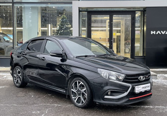 Подержанный автомобиль LADA (ВАЗ) Vesta Sedan 2022 года (3 фото)