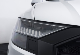 Подержанный автомобиль Audi Q8 2019 года (22 фото)