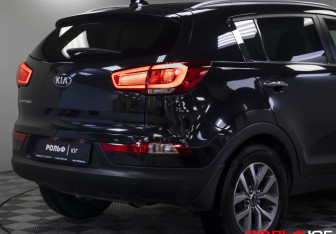 Подержанный автомобиль Kia Sportage 2015 года (25 фото)