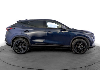 Подержанный автомобиль Omoda C5 2023 года (4 фото)