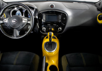 Подержанный автомобиль Nissan Juke 2014 года (11 фото)