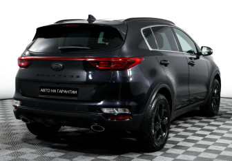 Подержанный автомобиль Kia Sportage 2021 года (3 фото)