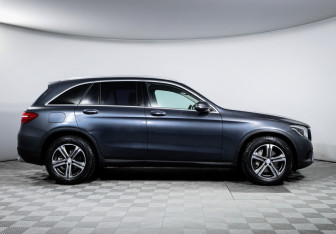 Подержанный автомобиль Mercedes-Benz GLC Coupe 2016 года (4 фото)