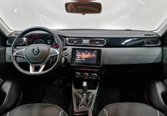 Подержанный автомобиль Renault Arkana 2019 года (14 фото)