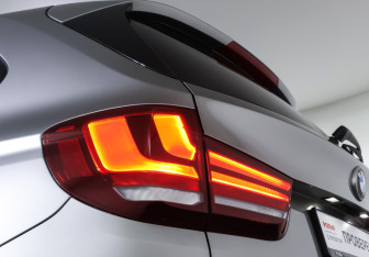 Подержанный автомобиль BMW X5 M 2015 года (25 фото)