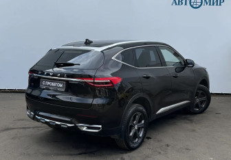 Подержанный автомобиль Haval F7 2021 года (8 фото)