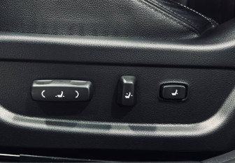 Подержанный автомобиль Kia Optima Sedan 2011 года (11 фото)