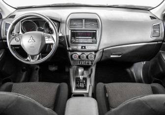 Подержанный автомобиль Mitsubishi ASX 2018 года (7 фото)