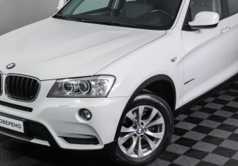 Подержанный автомобиль BMW X3 2013 года (22 фото)