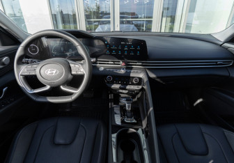 Новый Hyundai Elantra Sedan 2024 (20 фото)