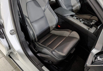 Подержанный автомобиль Volvo S60 2019 года (22 фото)