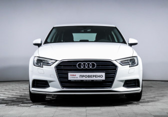 Подержанный автомобиль Audi A3 Sedan 2016 года (2 фото)