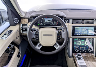 Подержанный автомобиль Land Rover Range Rover 2021 года (22 фото)
