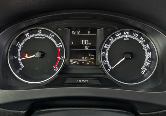 Подержанный автомобиль Skoda Rapid Liftback 2019 года (13 фото)