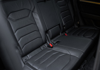 Подержанный автомобиль Volkswagen Touareg 2019 года (8 фото)